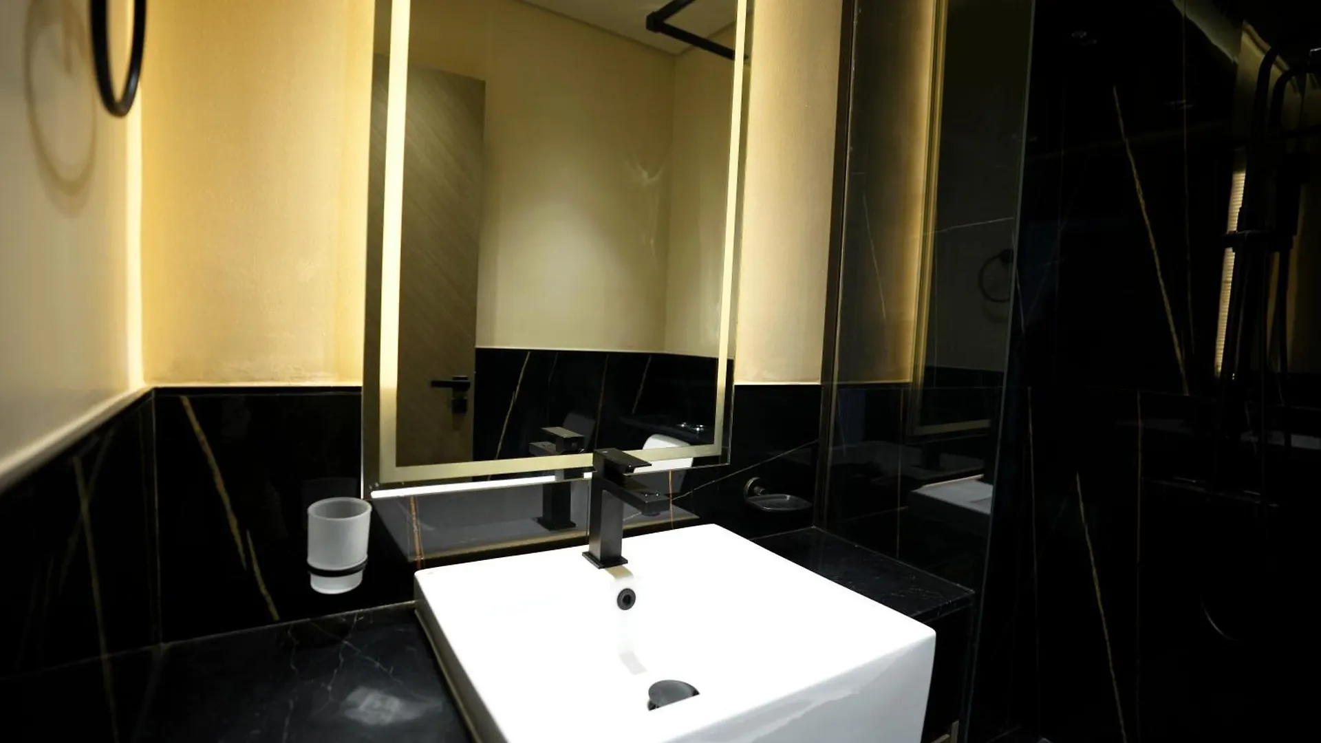 Private Pool Penthouse In Center Apartment Dubai